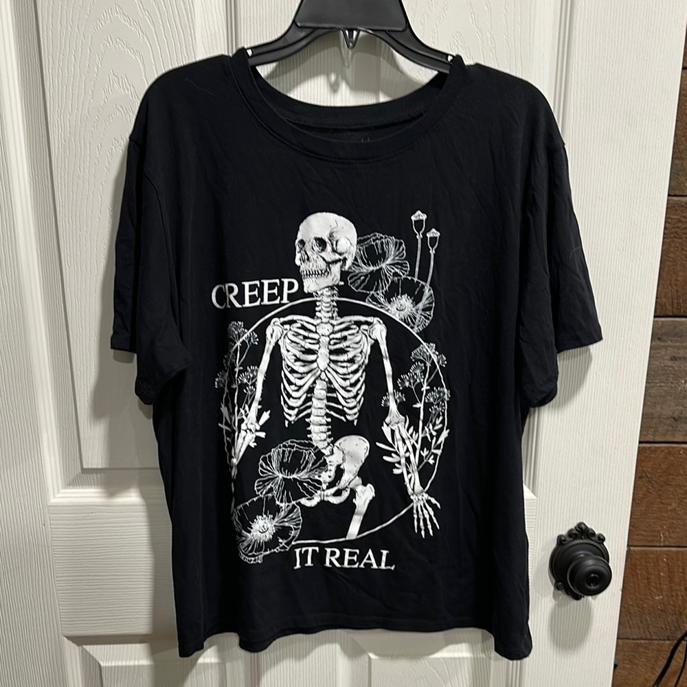 Black Graphic Tee - Skeleton Design (G128)
